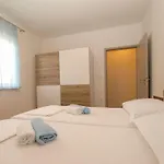 Pikula App-1 By Interhome Štinjan