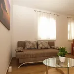 Pikula App-1 By Interhome Διαμέρισμα