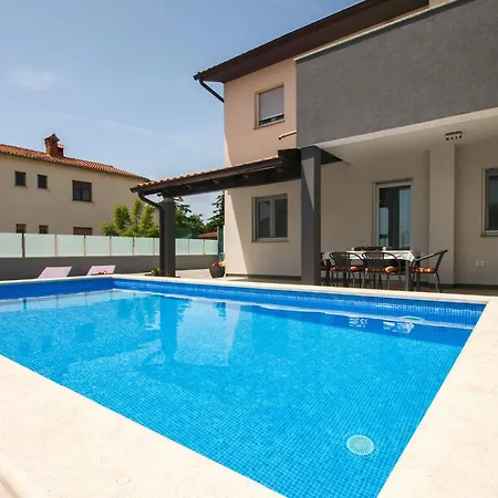 Pikula App-1 By Interhome Apartmán *