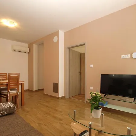 Pikula App-1 By Interhome Apartamento *