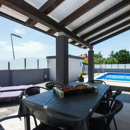 Pikula App-1 By Interhome Apartmán Štinjan