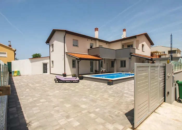 Pikula App-1 By Interhome