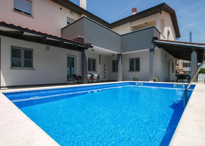 Pikula App-1 By Interhome Daire *